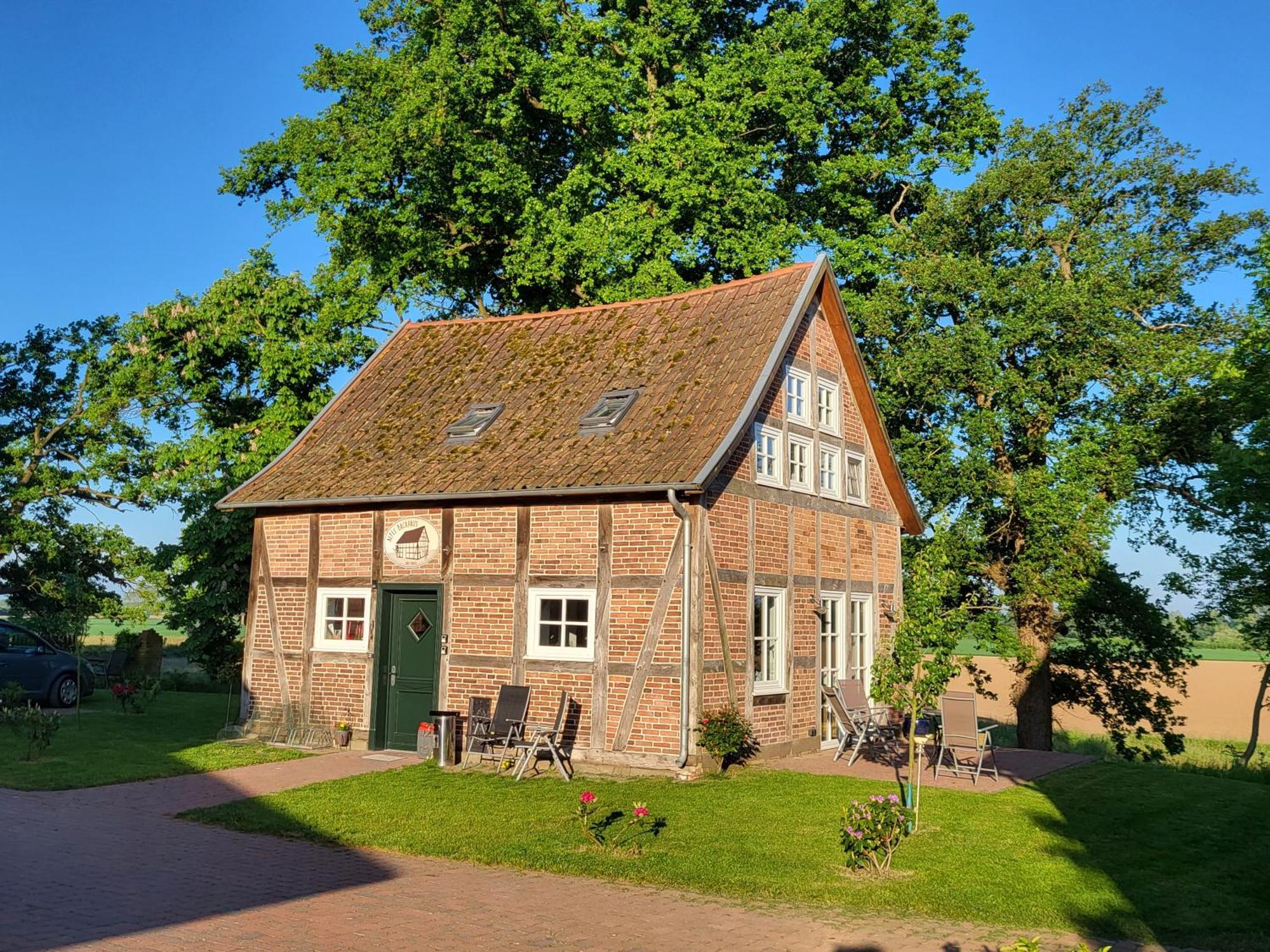 Altes Backhaus Bauernhof Vogel Apartman Rohrsen Kültér fotó